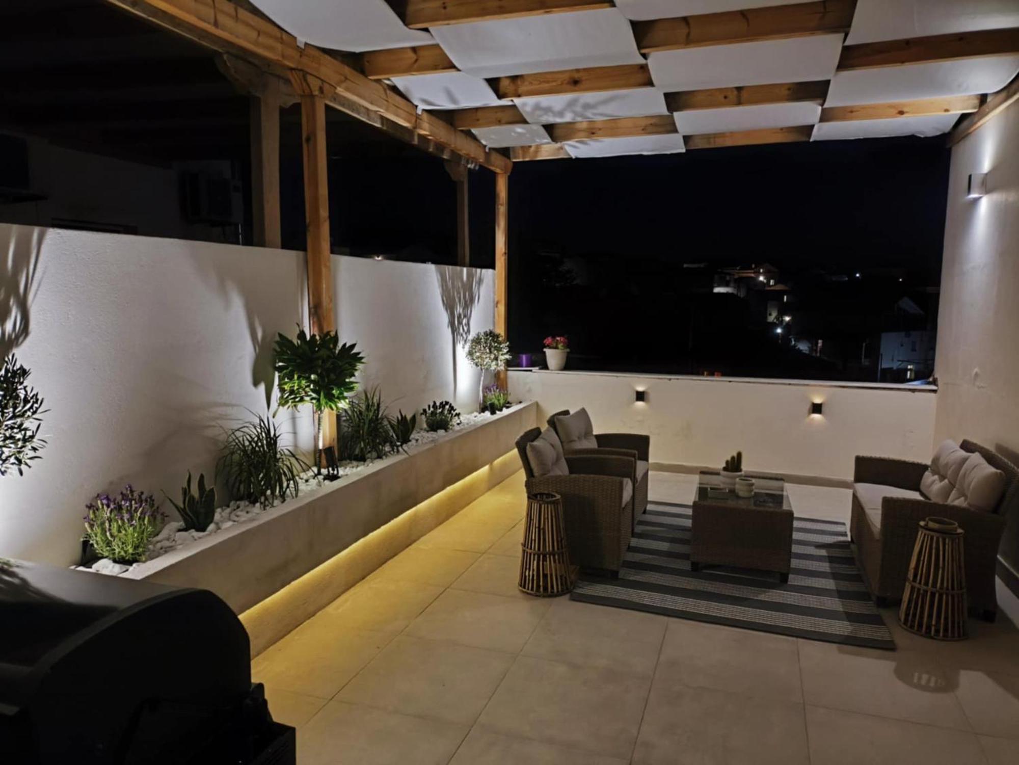 Apartament Inas 2 *